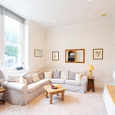 ロンドンCharming Studio Near Clapham Commonアパートメント エクステリア 写真